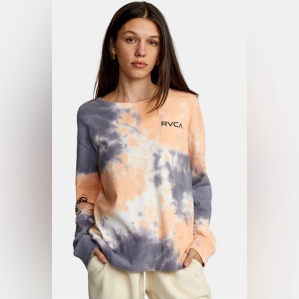 RVCA Tie-Dye long sleeve tee XS nwt